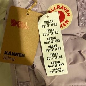 Lavender kan kan backpack